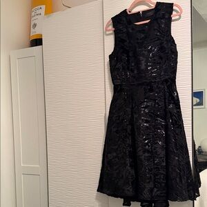 Co Black a-line Sleeveless Party Dress Metallic Thread Pockets Sz M